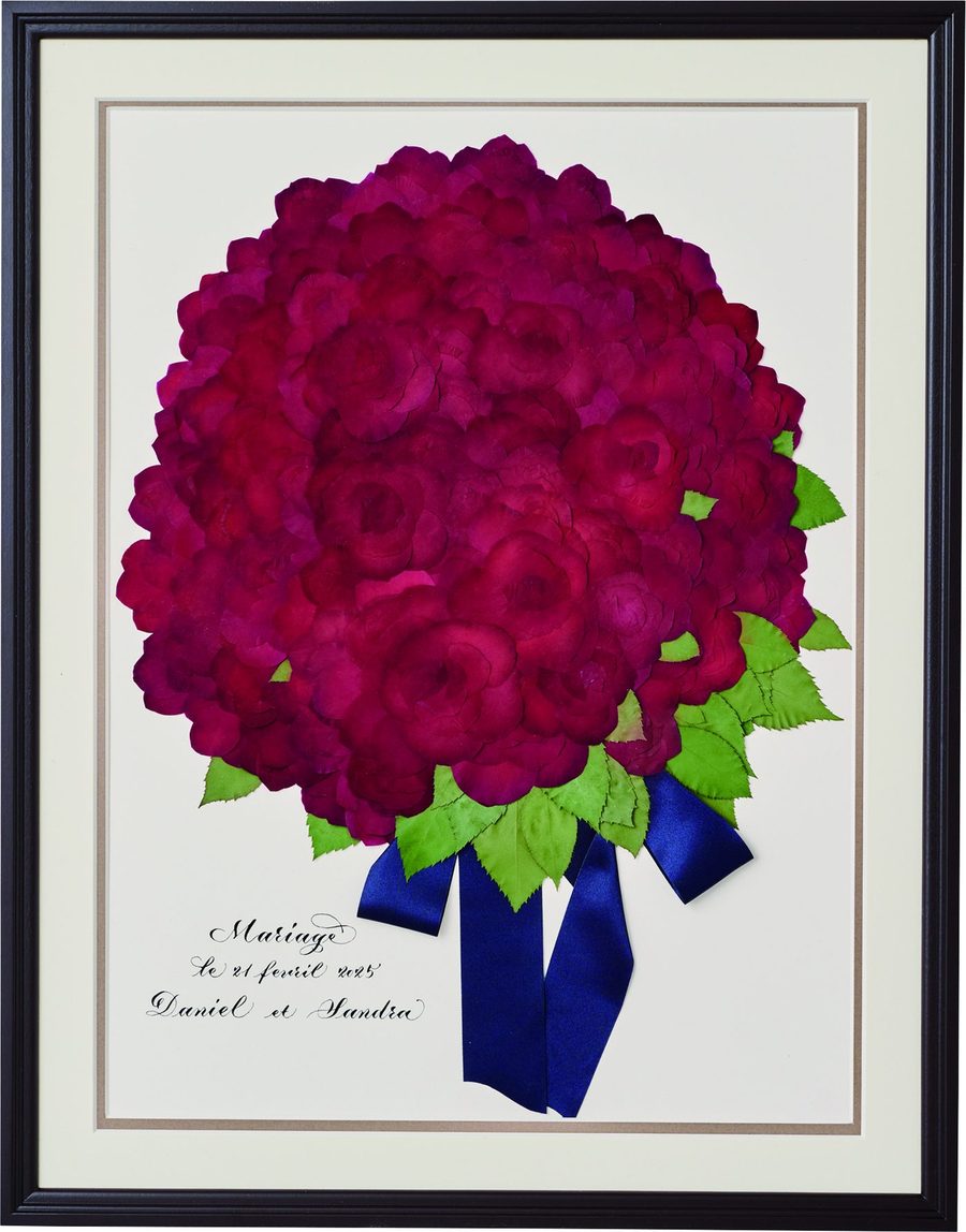 薔薇108本の花束を押し花にして額装した完成品